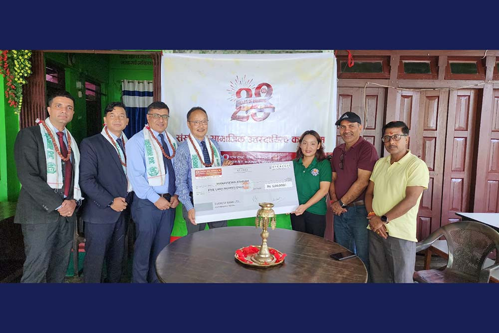 Everest Bank extends support to Manavsewa Ashram